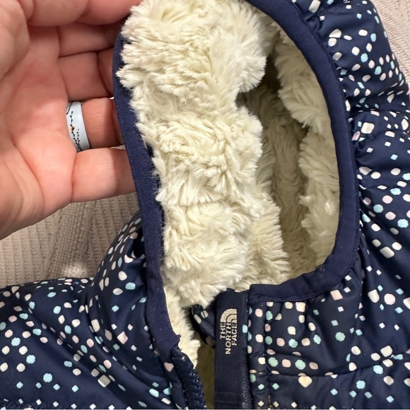 North Face infant coat, 3-6 mo., lined in faux fur, warm, fall, winter - Picture 2 of 15